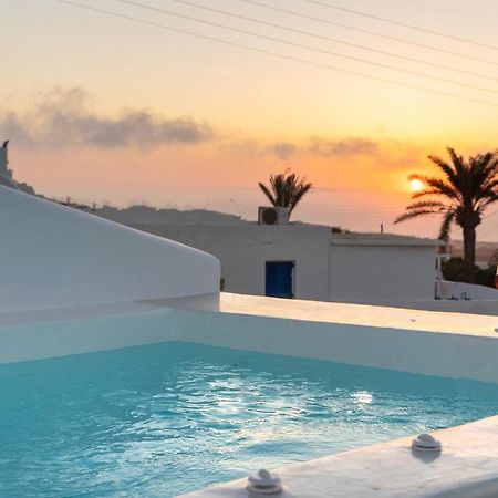Sunborn Oia Suites Bagian luar foto