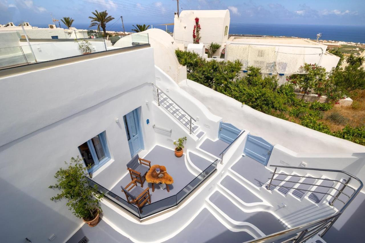 Sunborn Oia Suites Bagian luar foto