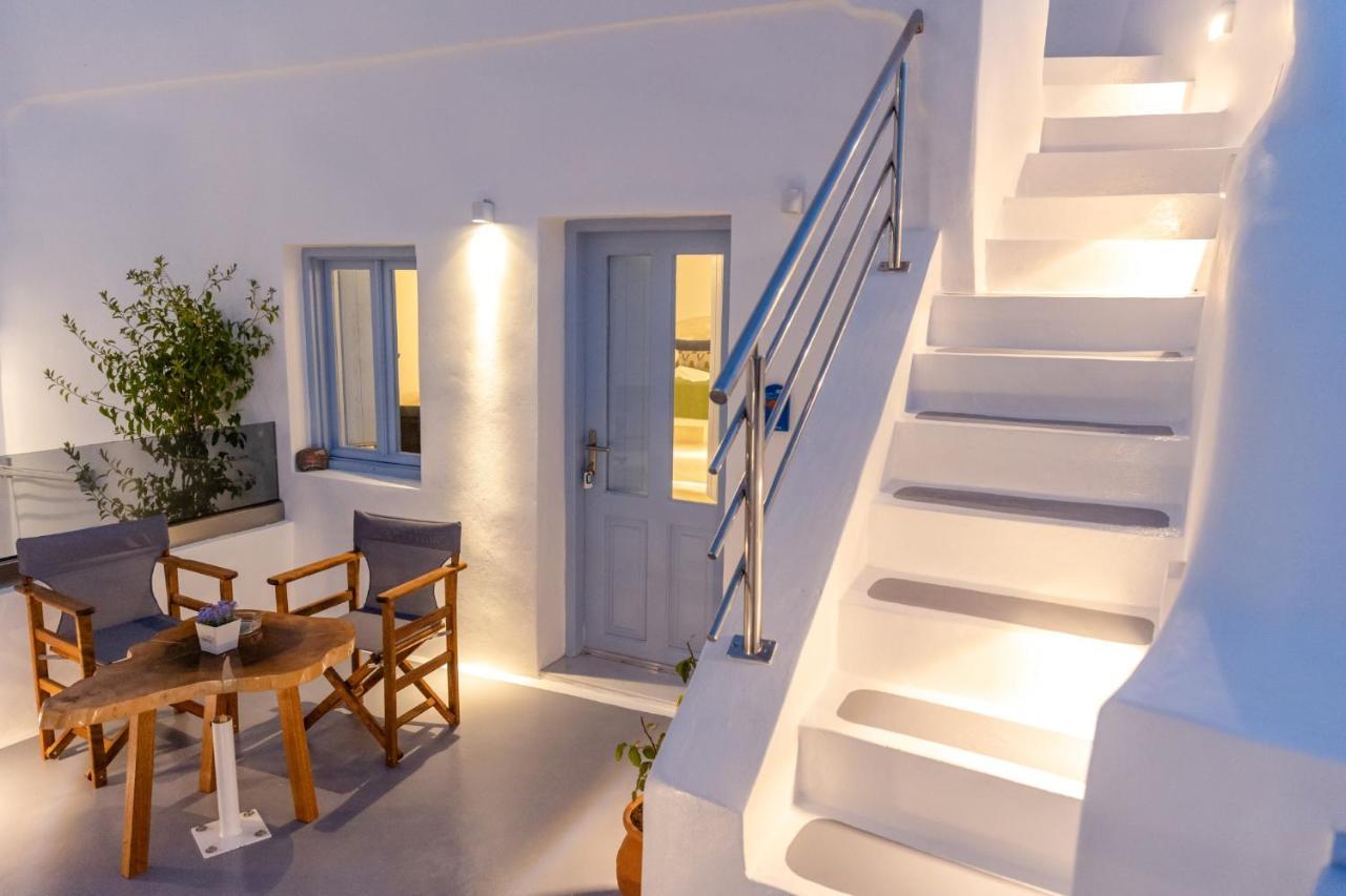 Sunborn Oia Suites Bagian luar foto