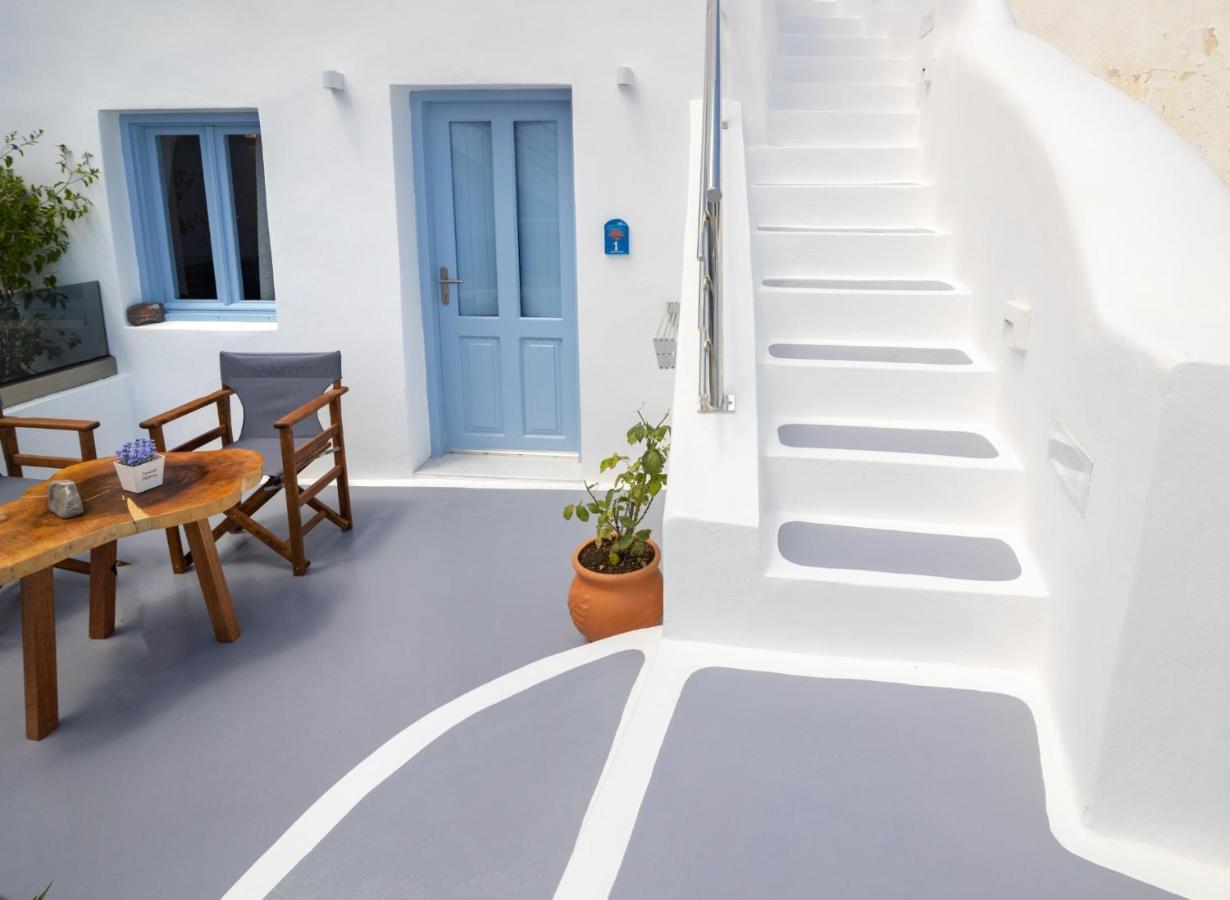 Sunborn Oia Suites Bagian luar foto