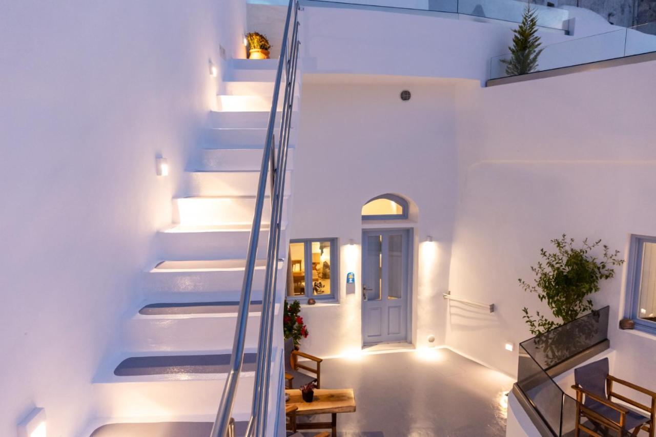 Sunborn Oia Suites Bagian luar foto